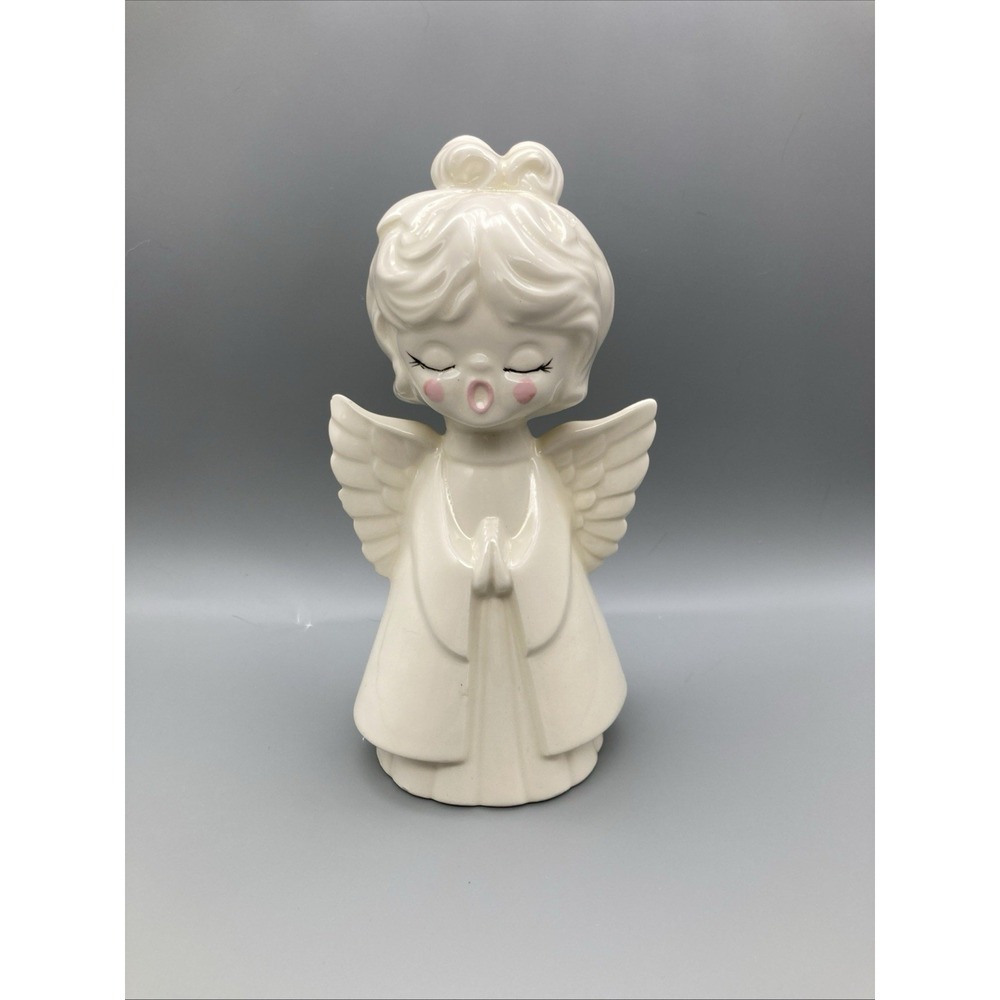 VINTAGE White Ceramic Angel Christmas Holiday Singing Praying 8 In X 4in